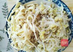 凉拌豆芽菜的做法图解3