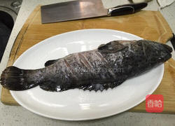 清蒸石斑鱼的做法图解2