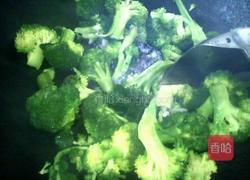 素炒西兰花的做法图解5
