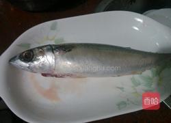 香煎秋刀鱼的做法图解1