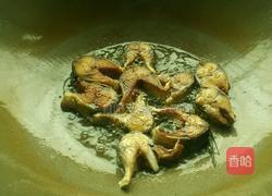 香煎秋刀鱼的做法图解4