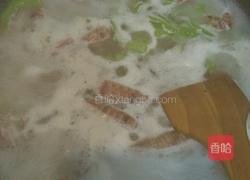 濑尿虾苦瓜汤的做法图解7
