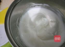 戚风蛋糕的做法图解4