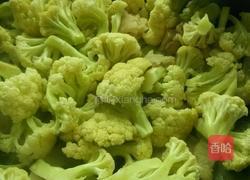 清炒花菜的做法图解3