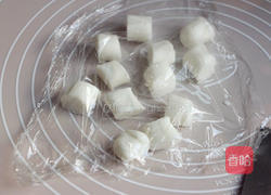 水晶虾仁蒸饺的做法图解8