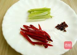 凉拌莴笋的做法图解2