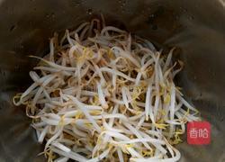 菠菜凉皮花生碎的做法图解3