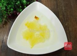 桃胶银耳羹的做法图解5
