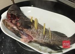 清蒸芝麻斑的做法图解2