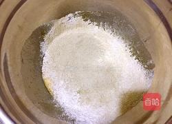 抹茶蛋糕卷的做法图解4