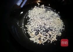 西葫木耳炒贝丁的做法图解9