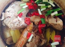 东北酱大骨的做法图解1