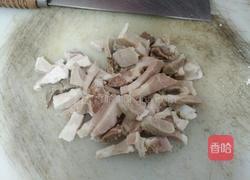 蒜苗炒肉的做法图解3