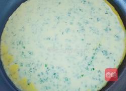 韭香虾仁鸡蛋饼的做法图解7
