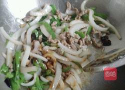 青椒洋葱炒肉丝的做法图解7