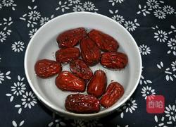 红枣蒸夹心糯米的做法图解1