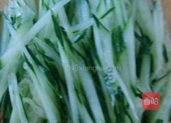 凉拌黄瓜鱿鱼须的做法图解4