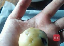 果干指纽扣球的做法图解10