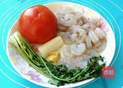 红红火火番茄汁烩虾仁的做法图解1