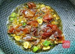 青椒木耳炒肉片的做法图解5