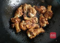 干红葡萄酒烧鸡翅根的做法图解9