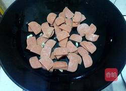 三文治香肠炒辣椒的做法图解6