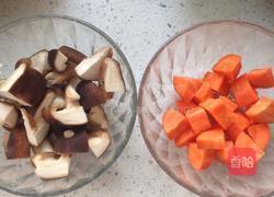 香菇胡萝卜排骨汤的做法图解5