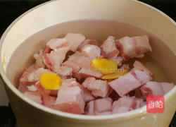 小土豆焖红烧肉的做法图解4