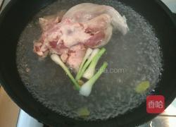 柠檬盐水猪舌头的做法图解3