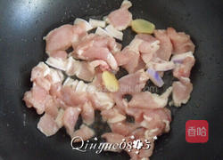 肉炒蒜苔木耳的做法图解5