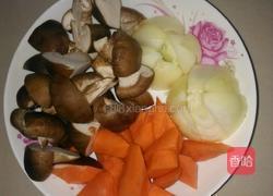 土豆香菇鸡的做法图解3