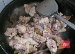 野鸡香菇烧冬笋的做法图解7