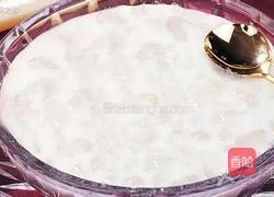 牛奶燕窝的做法图解3