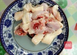 香菇鸡汤的做法图解1