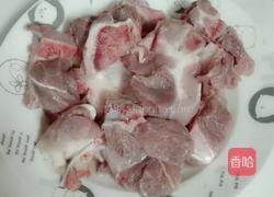 粉葛猪骨汤的做法图解1