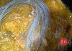 酸菜白肉粉丝汤的做法图解4