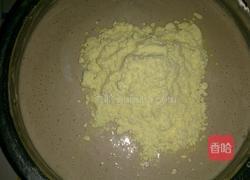 红豆小米鸭蛋糕的做法图解4