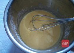 葡萄干戚风小蛋糕的做法图解2