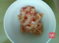 鸡丝热汤面的做法图解1