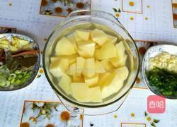 猪肉烧土豆的做法图解2