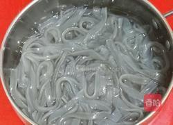 学做东北菜猪肉炖冻豆腐酸菜的做法图解6