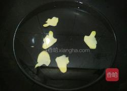 海鲜平菇汤的做法图解6