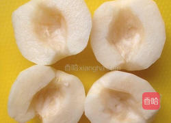 红酒烩梨的做法图解2