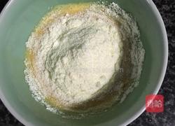 奶香玉米的做法图解1