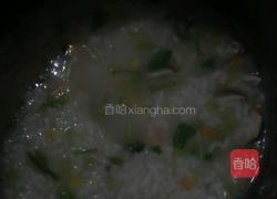 芹菜虾仁粥的做法图解5