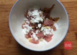 泡椒肉丁臊子面的做法图解1