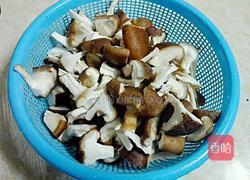 香菇炒猪舌的做法图解4