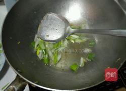 芹菜火腿片的做法图解2