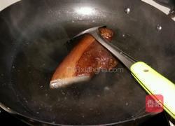 双椒腊肉的做法图解1