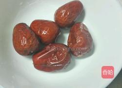 香菇红枣排骨汤的做法图解2